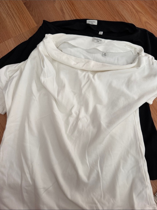 Babaton Tops - BUNDLE DEAL Aritzia Babaton Script Top